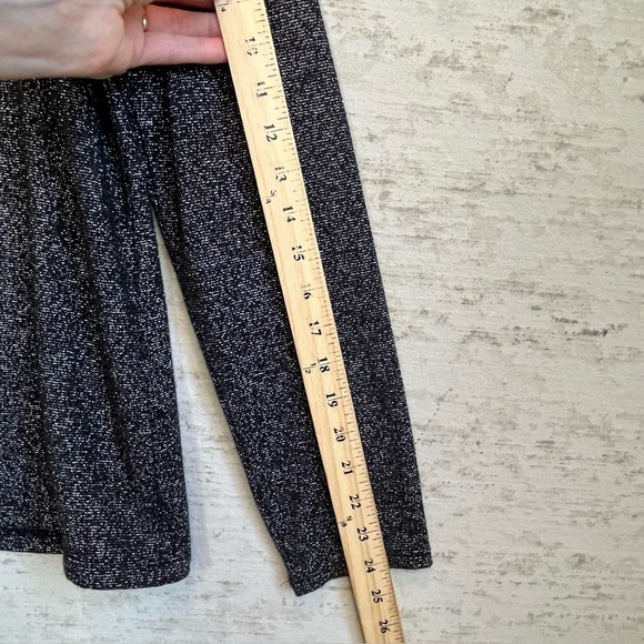 Talbots Black Silver Shiny Sparkly Long Sleeve Top Sz L Stretchy Comfortable - Picture 13 of 14